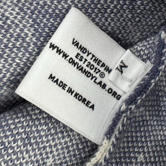 Vandy The Pink AOP Blue Sweater Men Medium NWOT - Picture 3 of 9